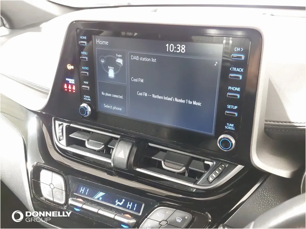 Toyota C-HR 1.8 Hybrid Icon 5dr CVT - Image 6