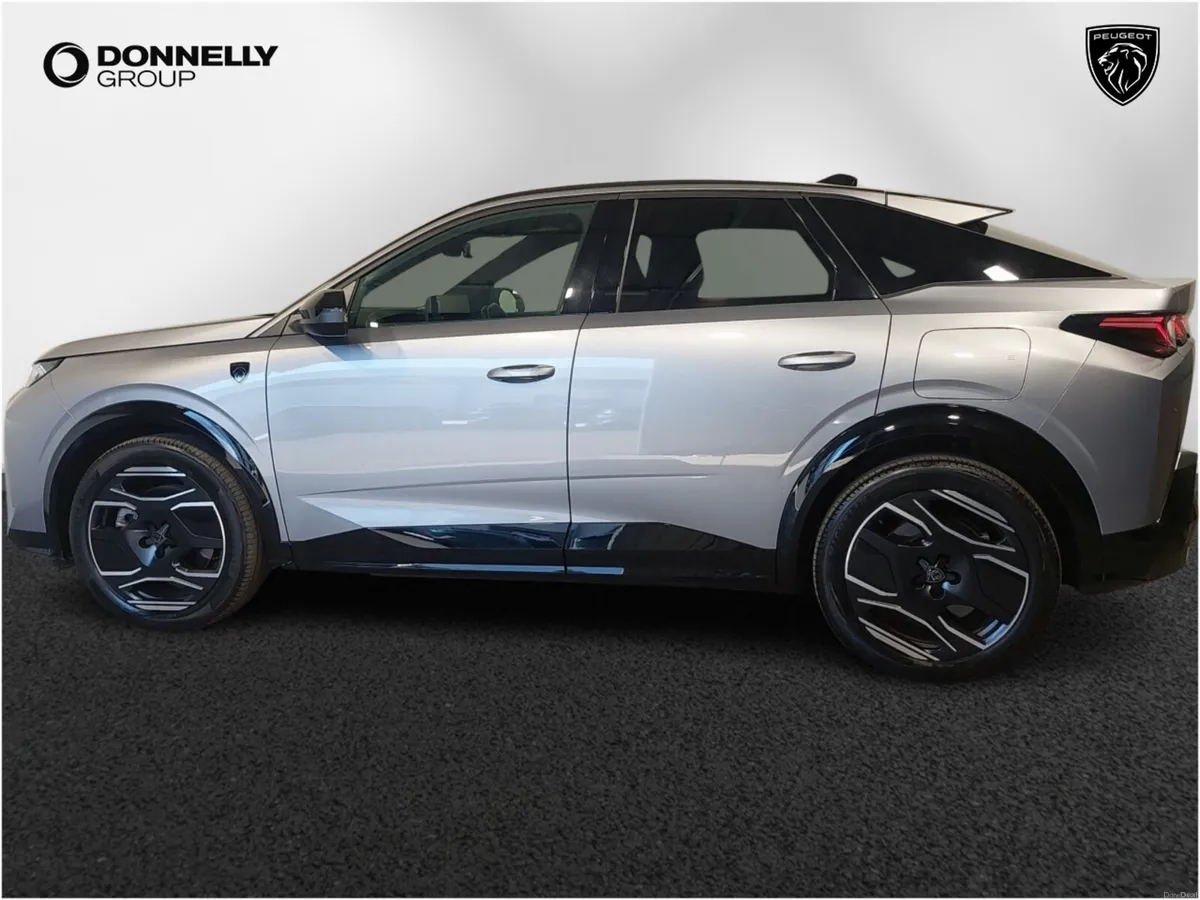 Peugeot 3008 E- Electric Estate GT - Image 3