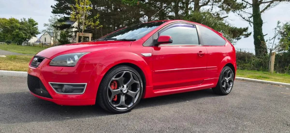 Focus ST 225 - Image 4