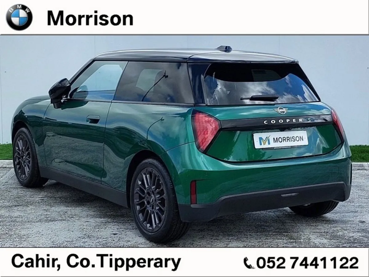 Mini Cooper Cooper SE Classic - Image 4