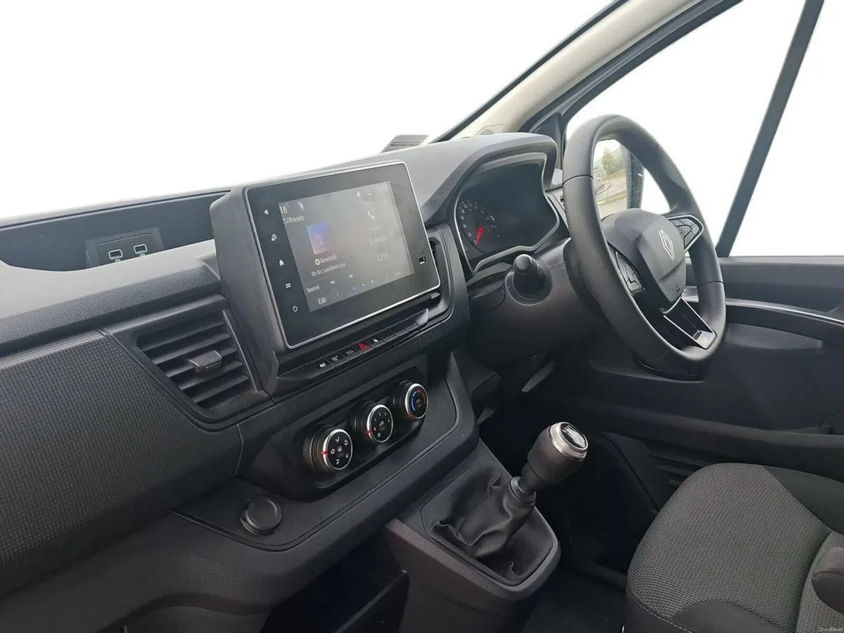 Renault Trafic TRAFIC LL30 BLUE DCI 130 START - Image 2