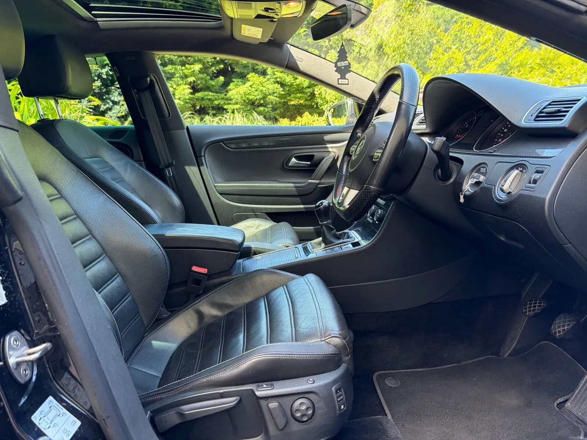 Volkswagen Passat CC R-Line - Image 6