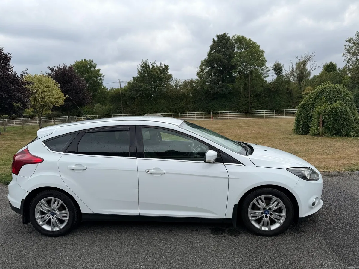 2013 Ford Ford Titanium - Image 3