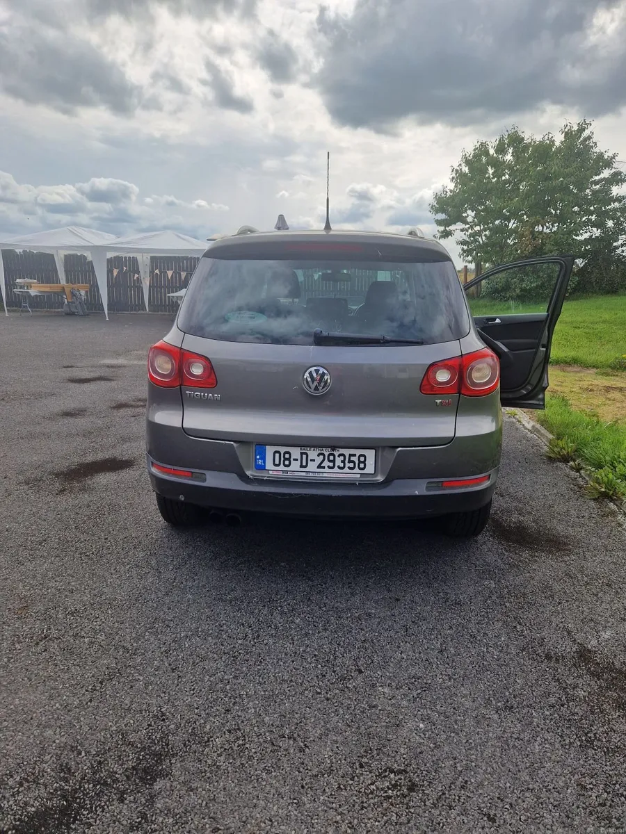 Volkswagen Tiguan 2008 - Image 3