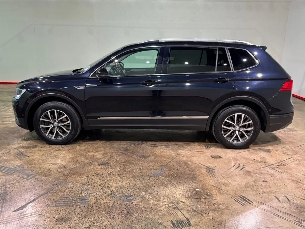 Volkswagen Tiguan 7 SEATER - ALLSPACE EDITION - 2. - Image 6