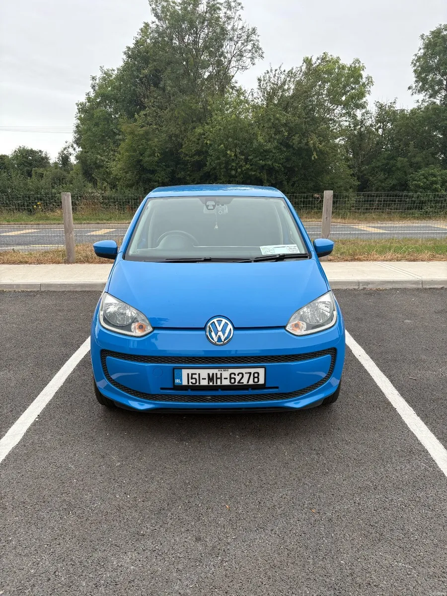 Volkswagen up! 2015 - Image 1
