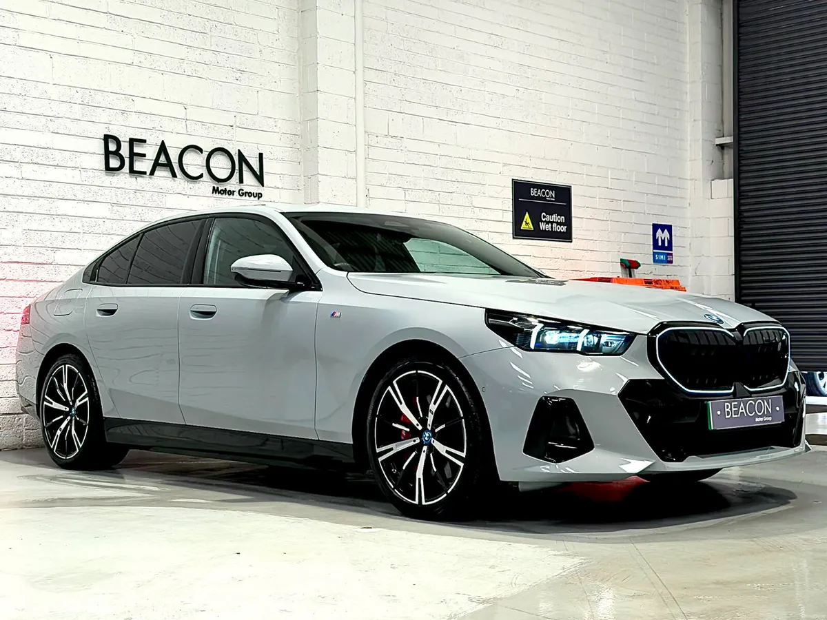 *241*ONLY 19,000 MILES*BMW I5 PRO M-SPORT 250KW 84 - Image 3
