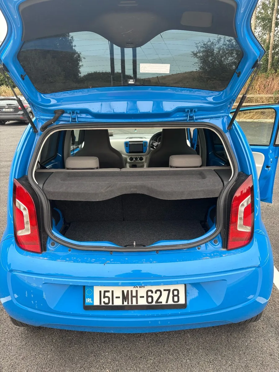 Volkswagen up! 2015 - Image 5
