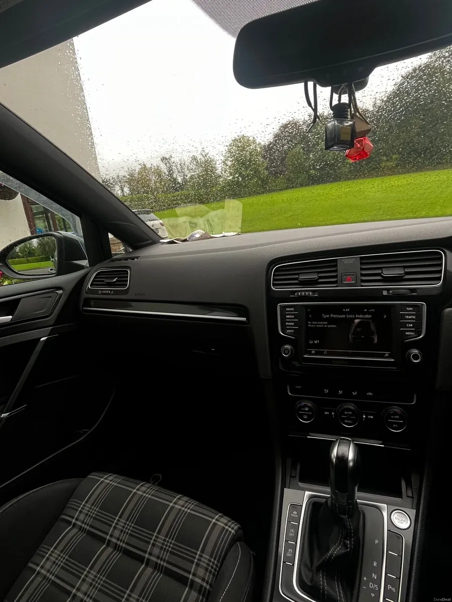 Volkswagen Golf 2016 - Image 4