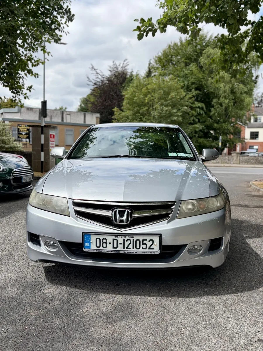 Honda Accord 2008 - Image 1