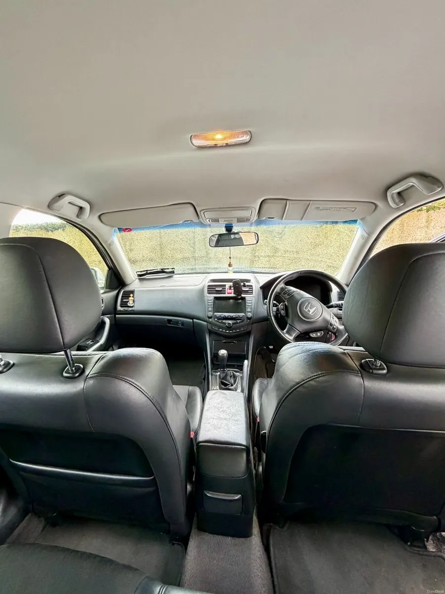 Honda Accord 2008 - Image 6