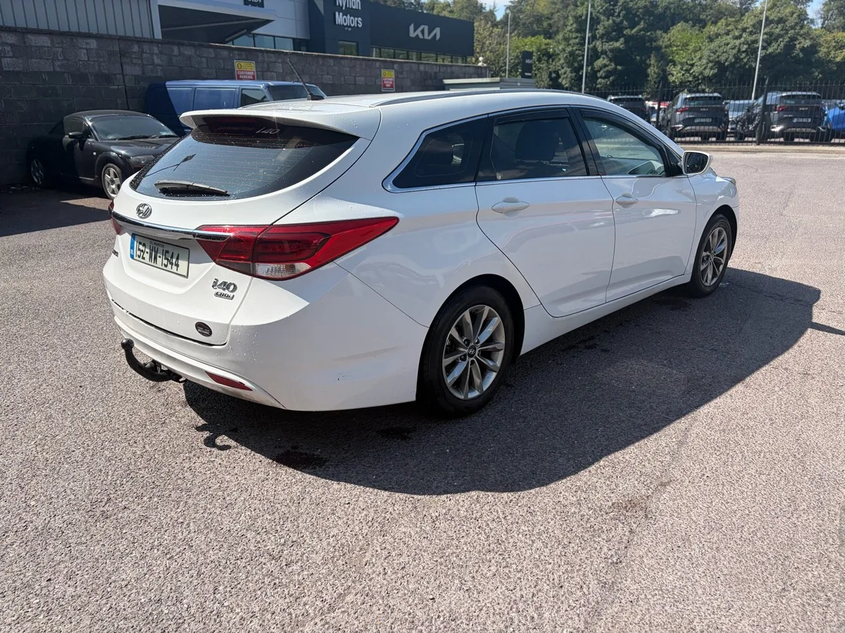 152 HYUNDAI I40 ESTATE - Image 5