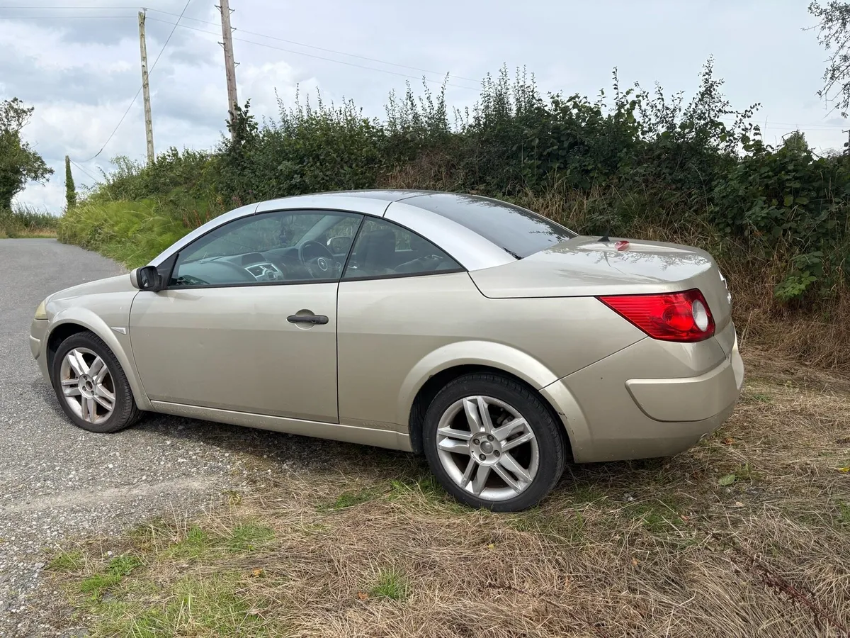 Renault Megane Convertible 2009 - Image 4