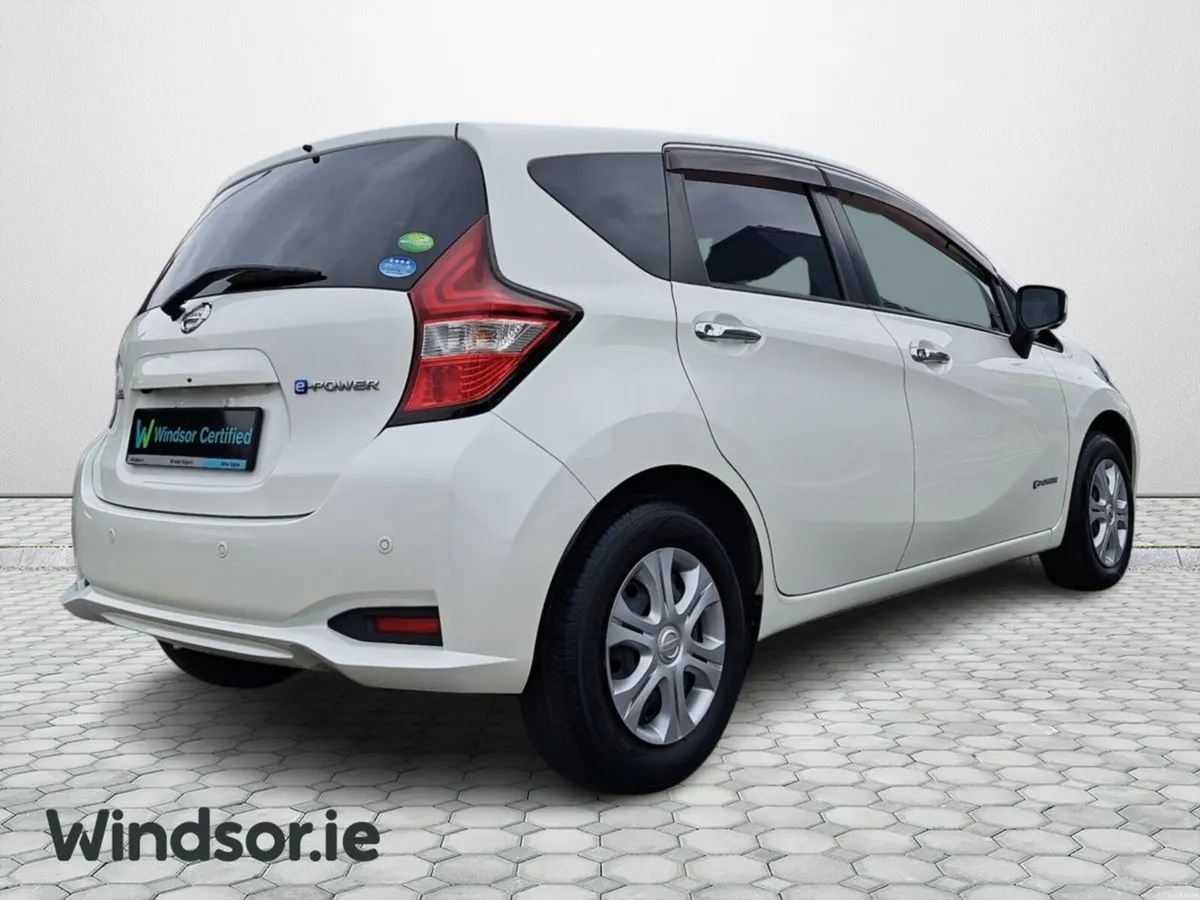Nissan Note E-POWER X HYBRID - Image 2