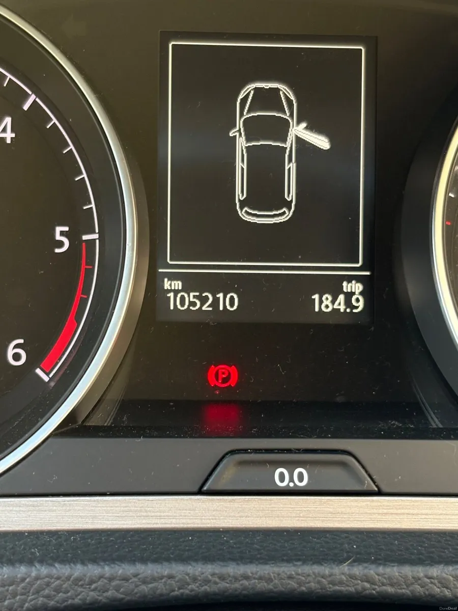 Volkswagen Golf 2016 - Image 2