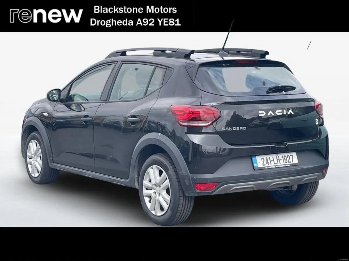 Dacia Sandero Stepway TCe 90 STEPWAY Essential - Image 3