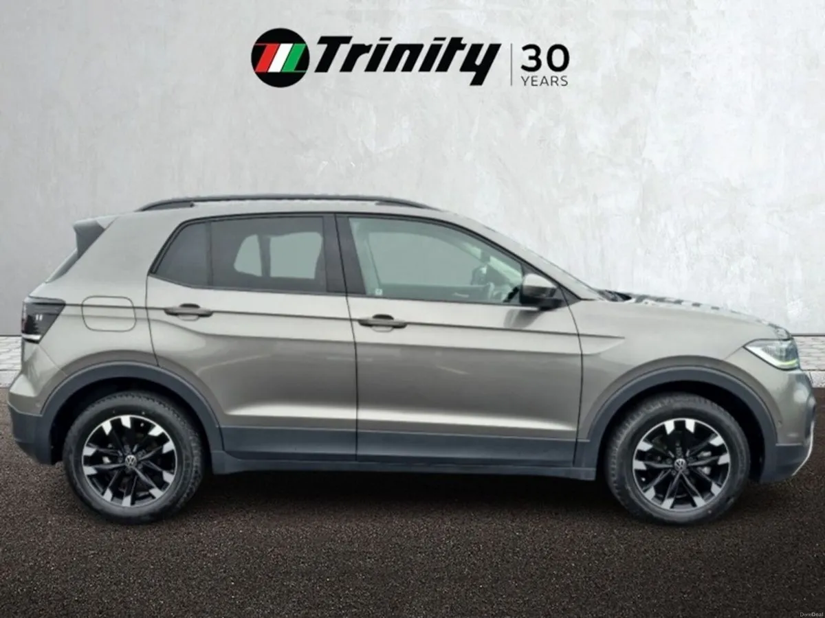 Volkswagen T-Cross ** ACTVE ** AUTO ** TRINITY MOT - Image 5