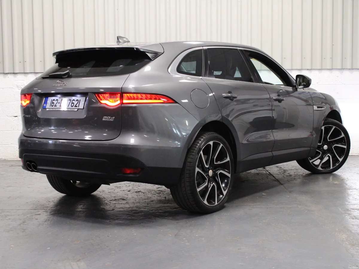 Jaguar F-Pace 2016 - Image 5