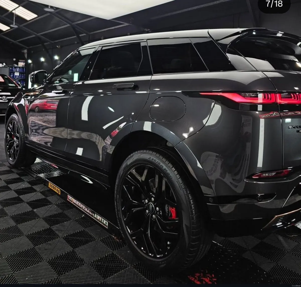Land Rover Range Rover Evoque 2021 - Image 1