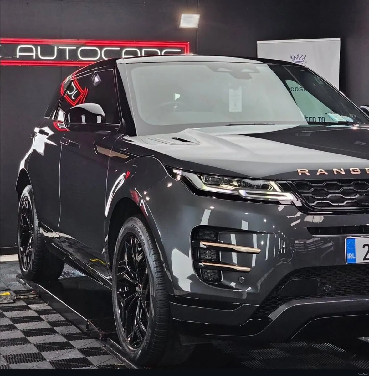 Land Rover Range Rover Evoque 2021 - Image 6