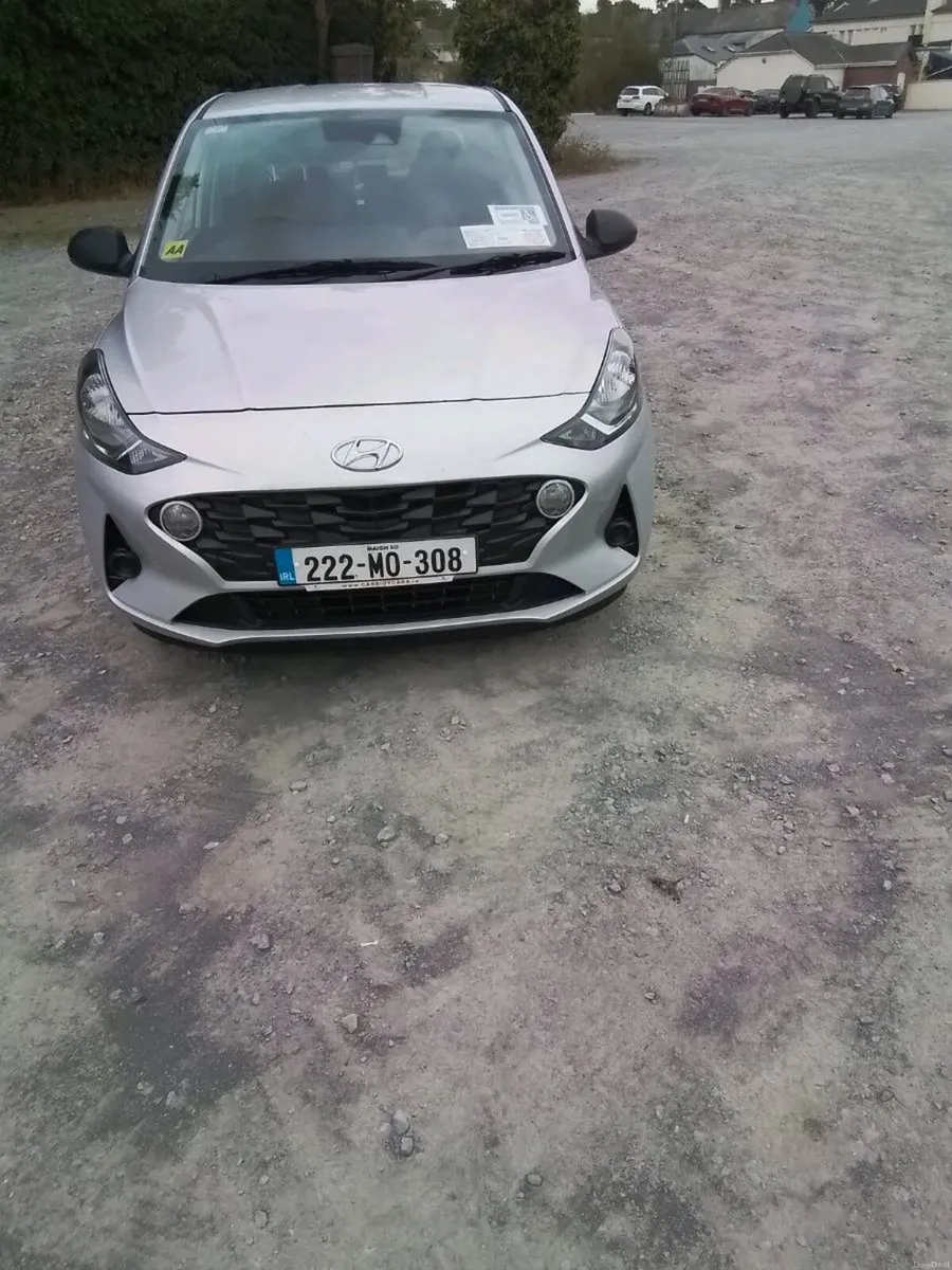 Motorcar - Image 1