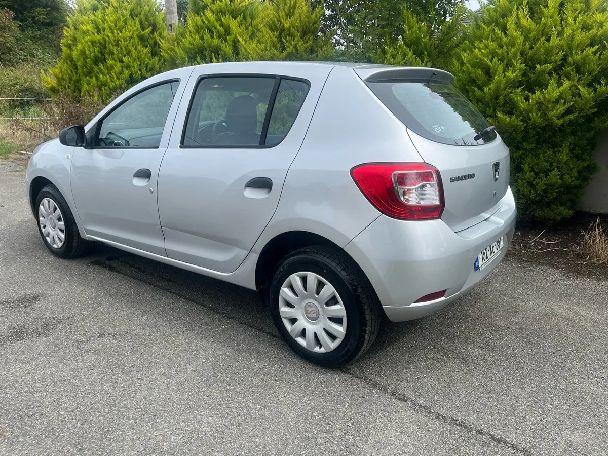 152 Dacia Sandero NCT 11/27 low miles - Image 4