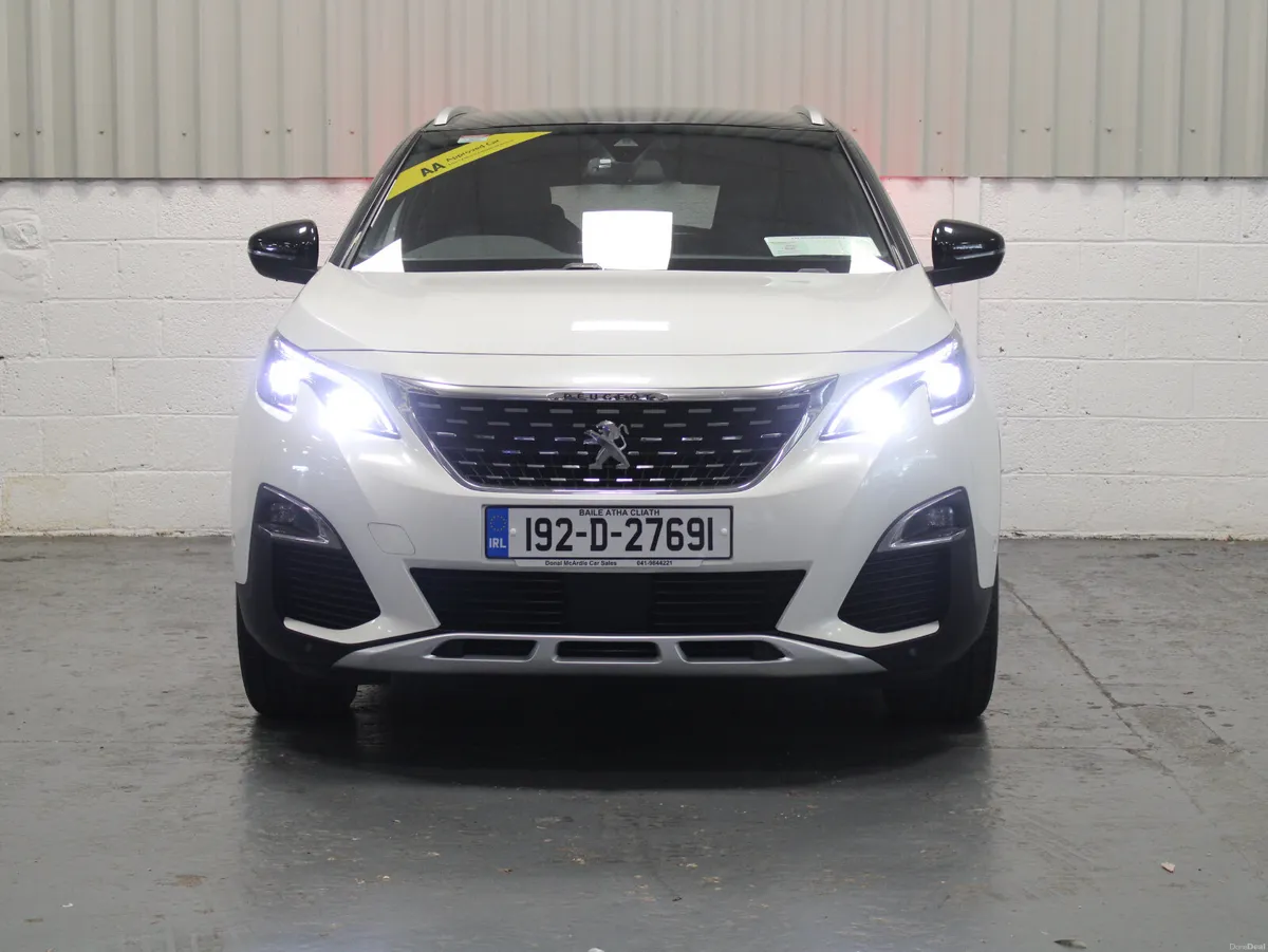 Peugeot 3008 2019 - Image 2