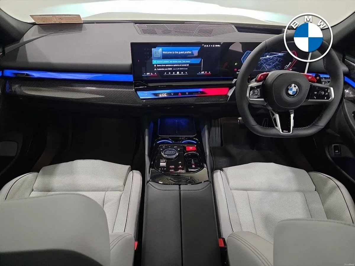 BMW M5 Touring - Image 4