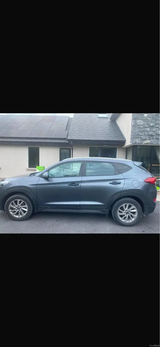 Hyundai Tucson 2017 - 1.7 Diesel - Image 2