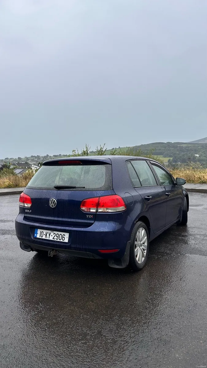 Volkswagen Golf 1.6 tdi 2010 - Image 3