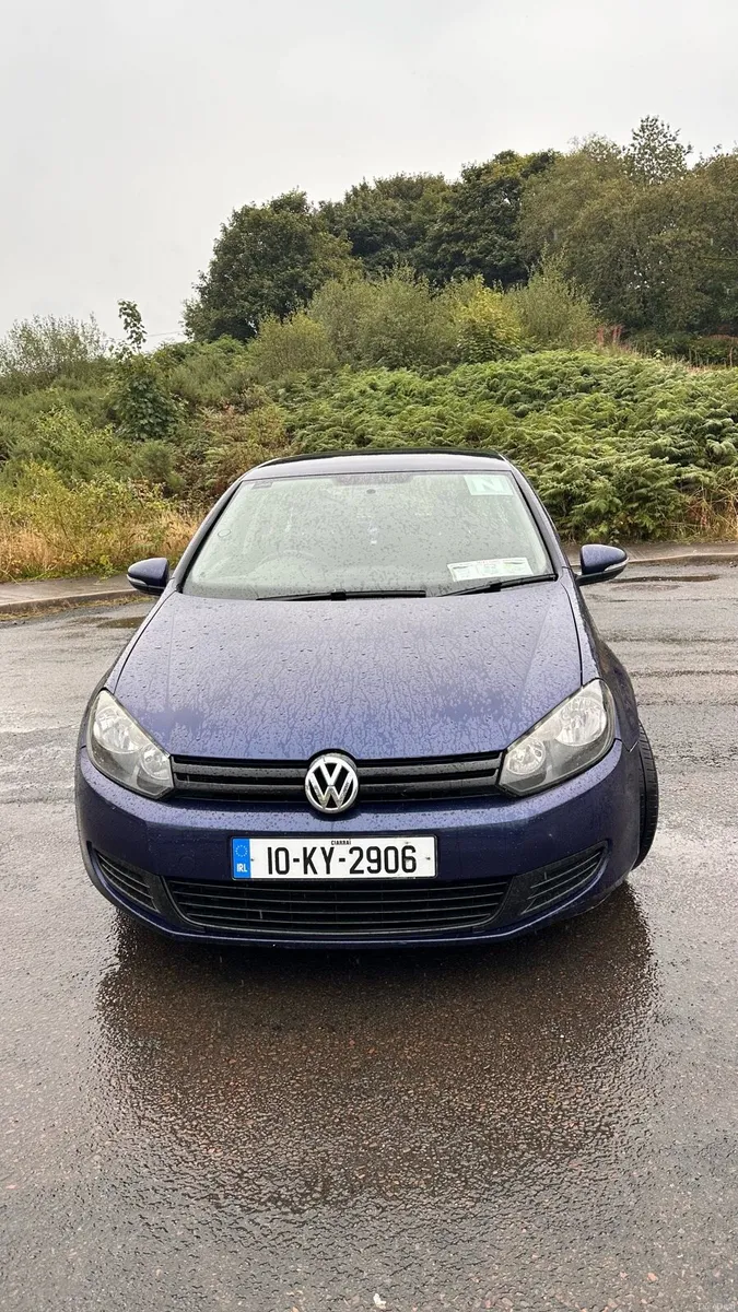 Volkswagen Golf 1.6 tdi 2010 - Image 2