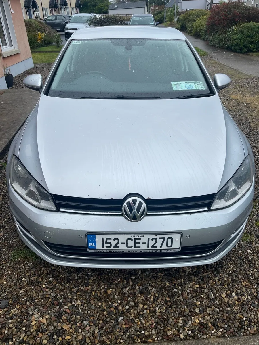 152 Volkswagen Golf - Image 1