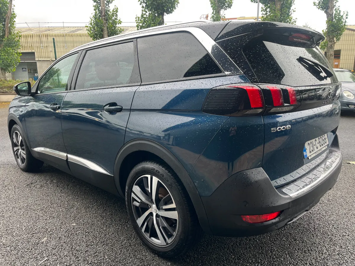 Peugeot 5008 2023 - Image 4