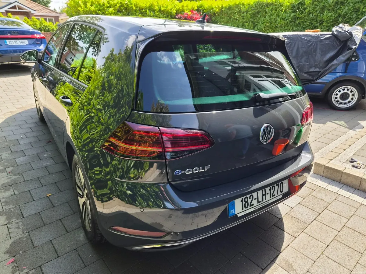 Volkswagen Golf  E 2018 Automatic 134bhp - Image 4