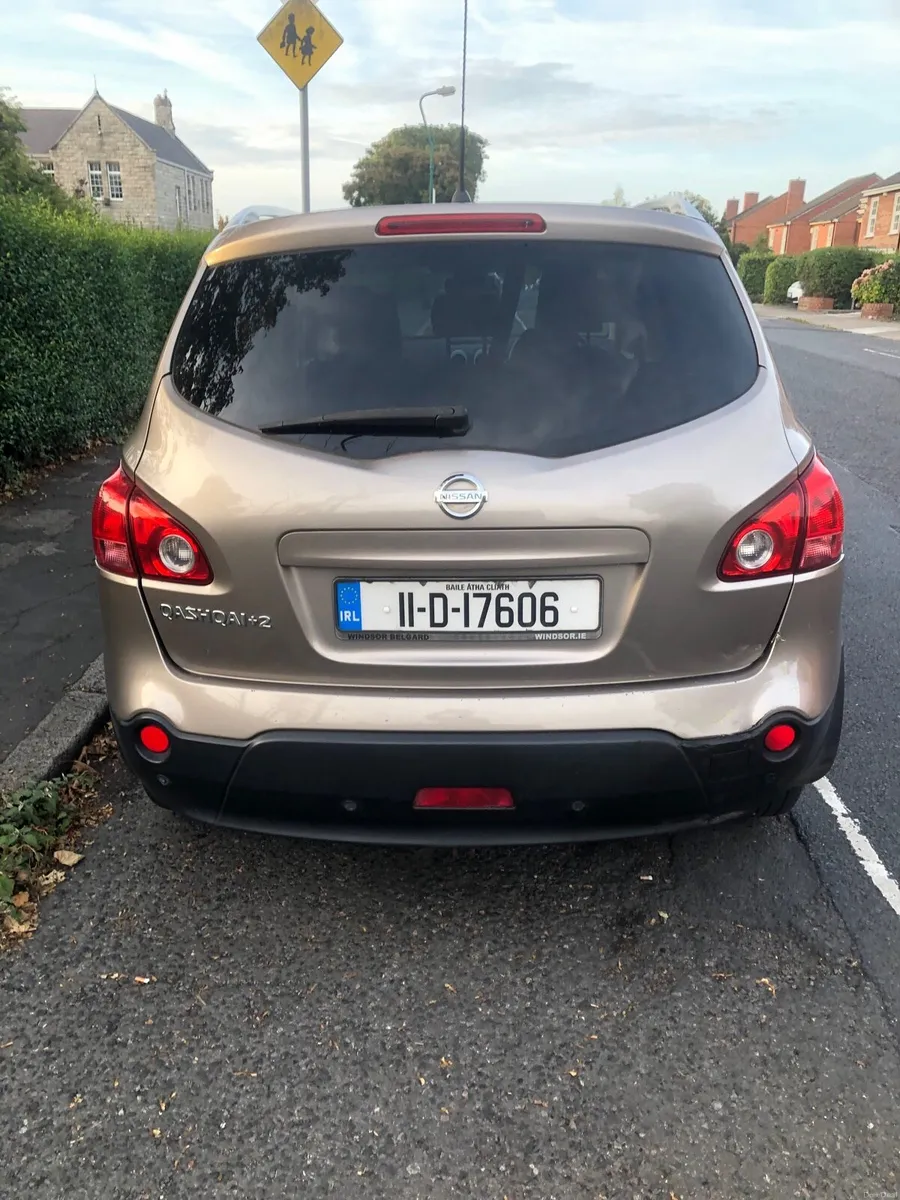 Qashqai +2 petrol 2011 7 seater  new nct 07/27 - Image 4