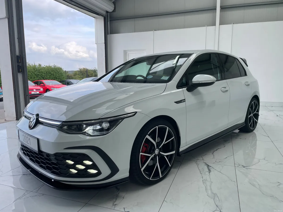 Volkswagen Golf GTD 2021 - Image 6