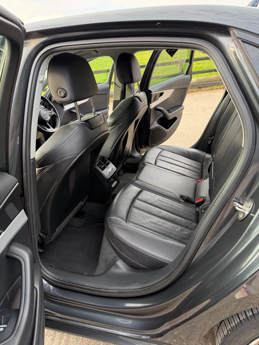 Audi A4 2018 - Image 3