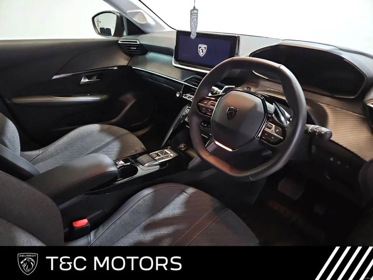 Peugeot 208 Hybrid Allure Model - Front & Rear Cam - Image 6