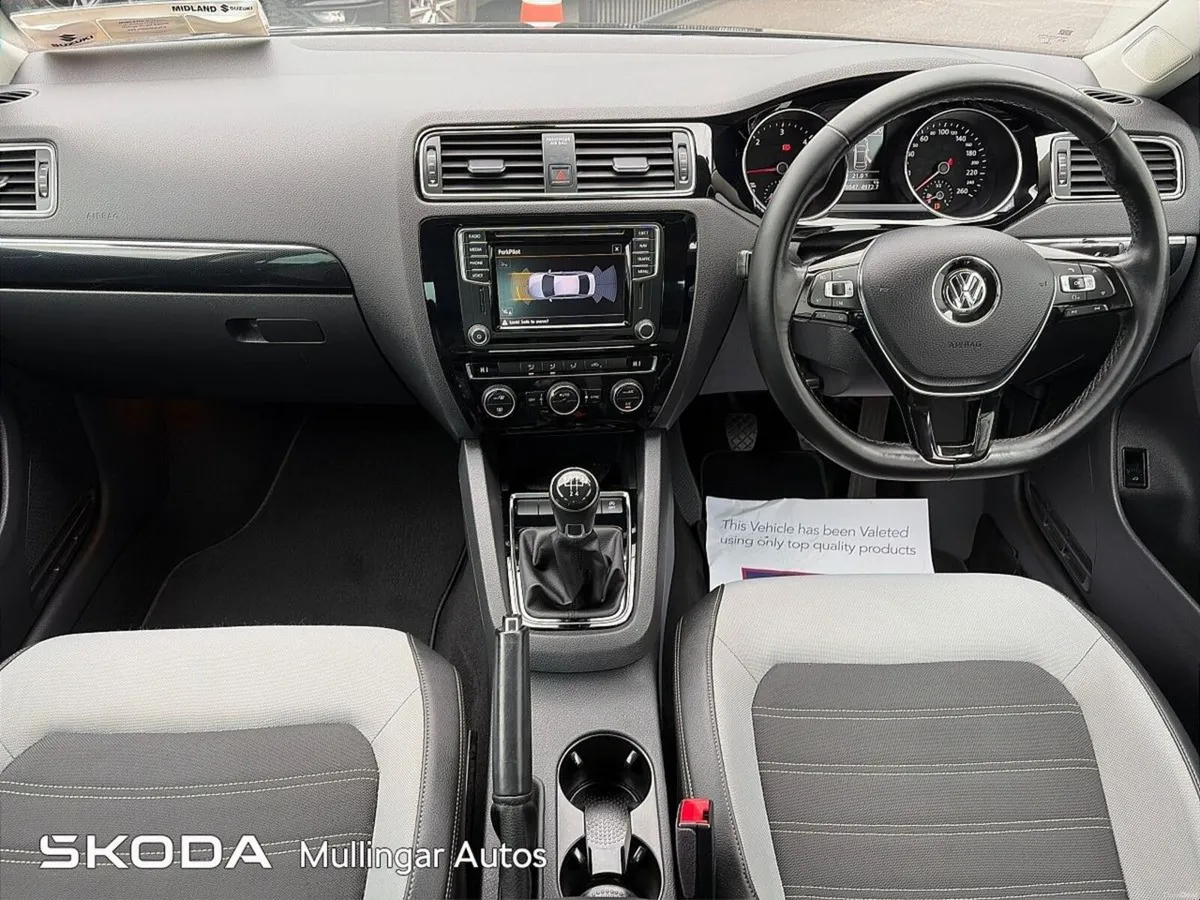 Volkswagen Jetta 2.0 TDI 110HP Highline - Image 2