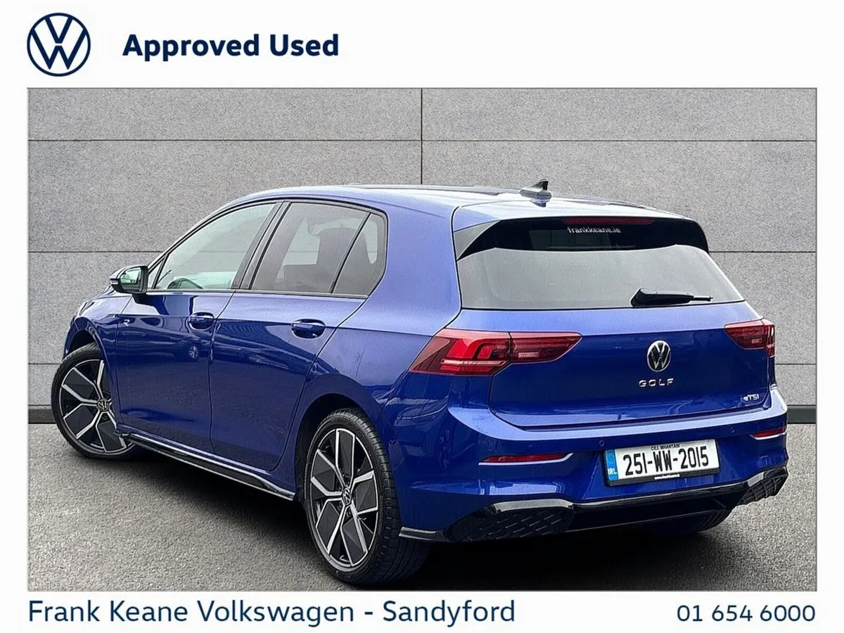 Volkswagen Golf *R-Line* 1.5 TSI MHEV 116HP AUTO @ - Image 3