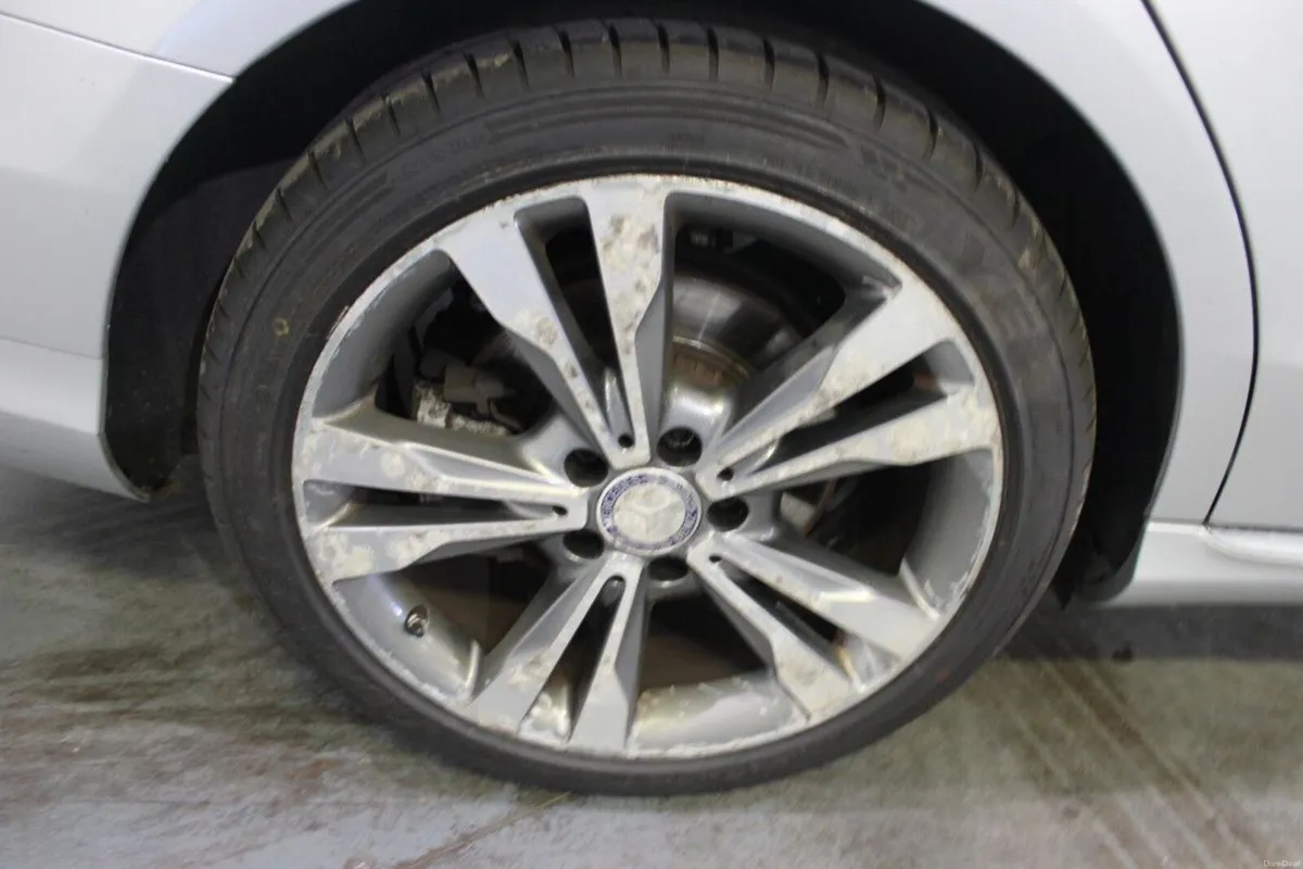 Mercedes-Benz C-Class C350 E SPORT AUTO - TENDER 1 - Image 3