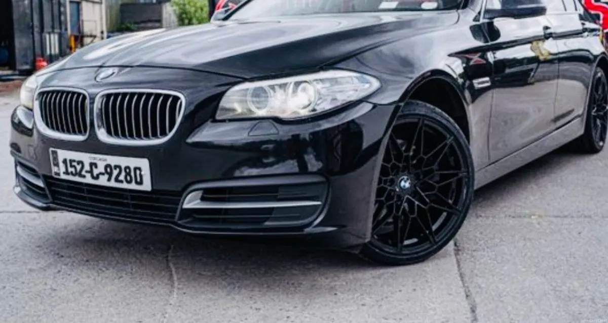 Black BMW 🤩 - Image 1