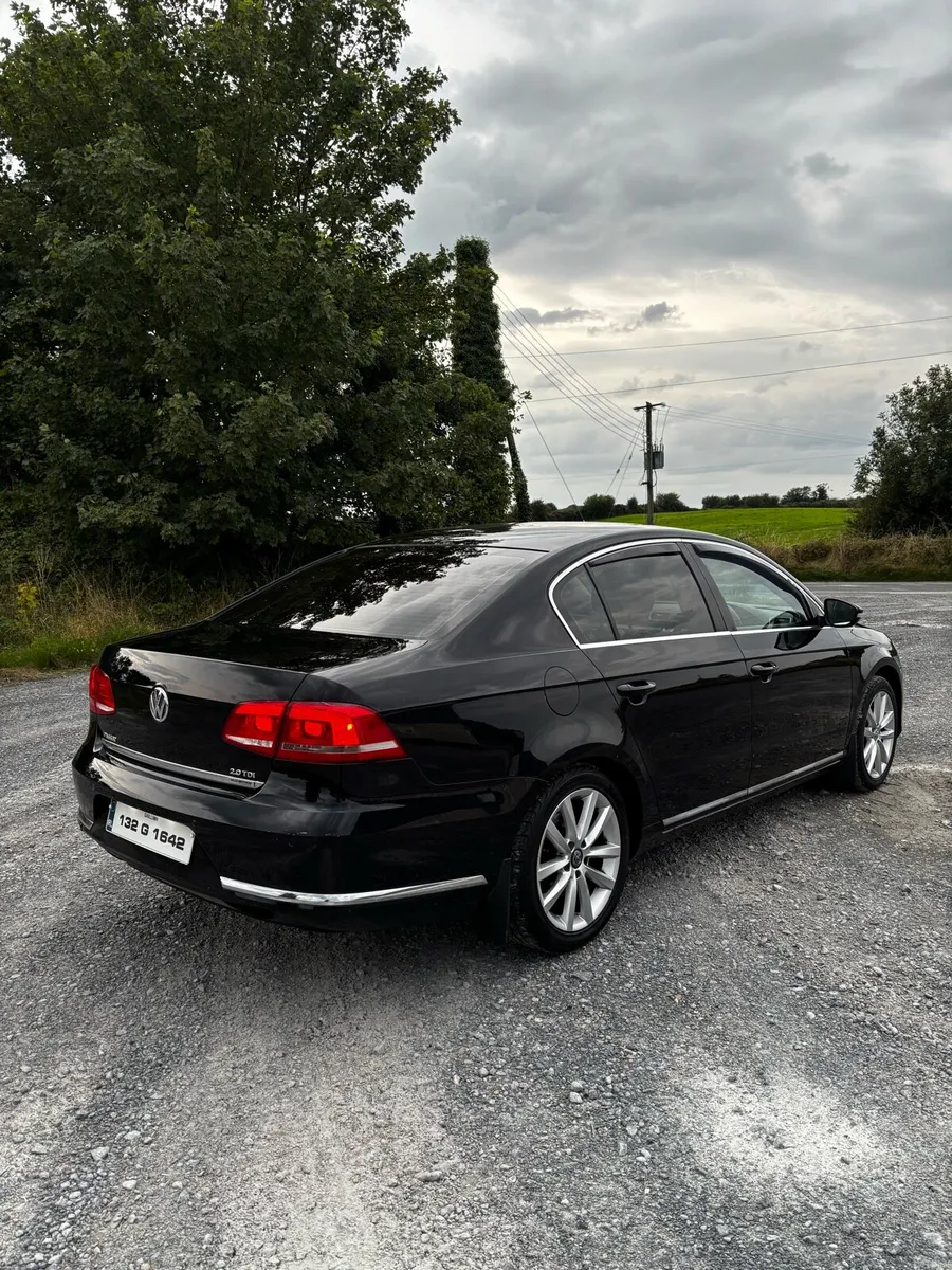 Volkswagen Passat 2.0 - Image 5