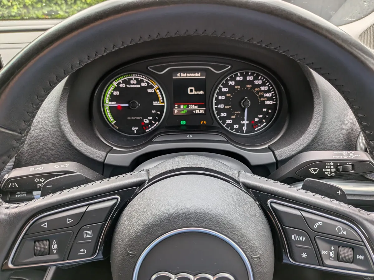 2018 Audi A3 e-tron | Hybrid | Automatic - Image 3