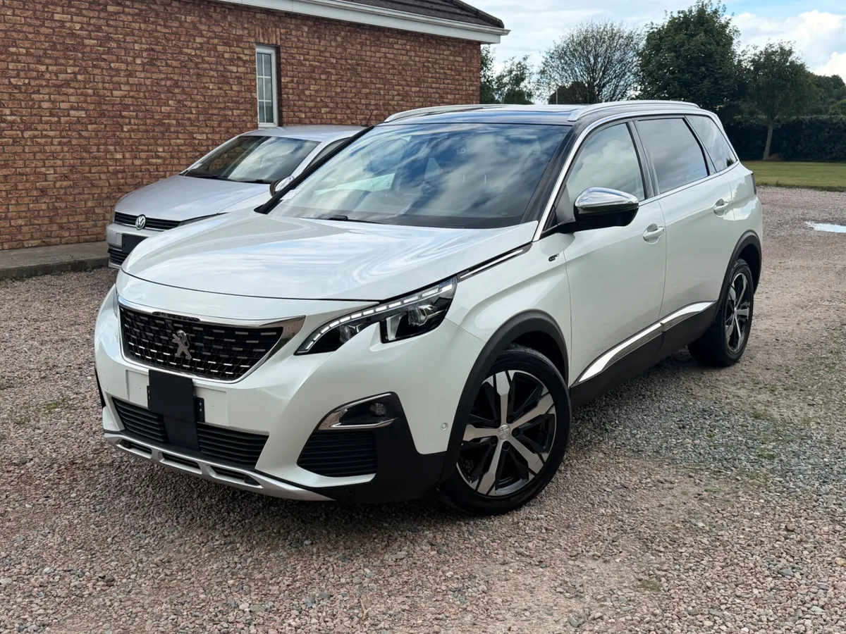 192 Peugeot 5008 GT Line Blue HDI (Sunroof) - Image 2