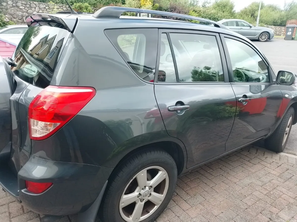 Toyota RAV4 2007, NCT until Feb 2027 - Image 4