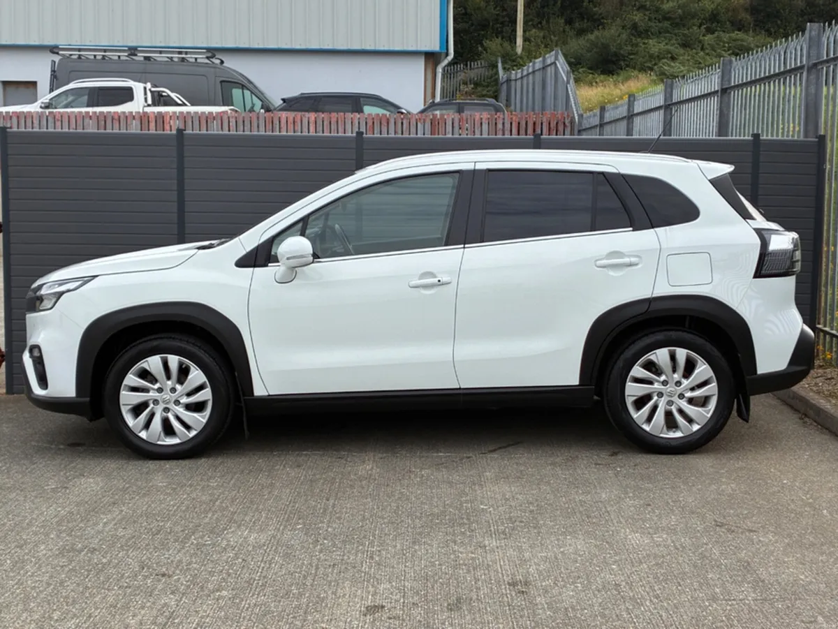 Suzuki SX4 S-Cross 1.4 BOOSTERJET MIL MOTION 5DR - Image 3