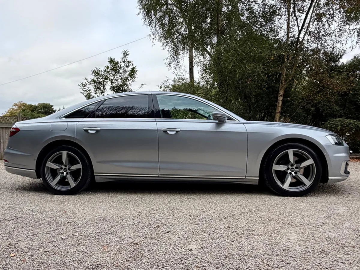 Audi A8 3.0 TDI 50 QUATTRO 286PS *AA Approved…BANG - Image 4