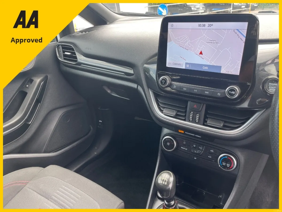 Ford Fiesta ST-LINE EDITION T - Image 4