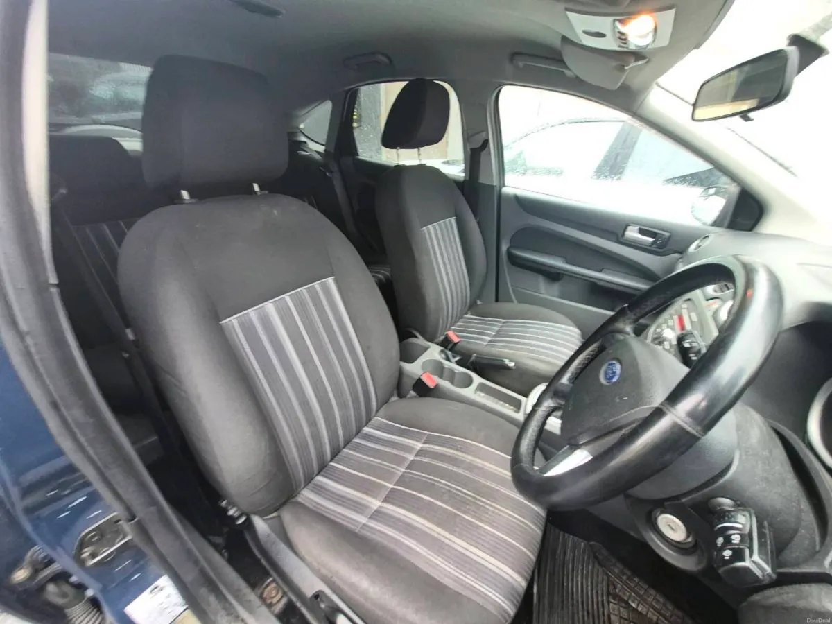 Car - Image 6